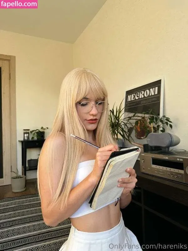 hareniks Onlyfans Photo Gallery 