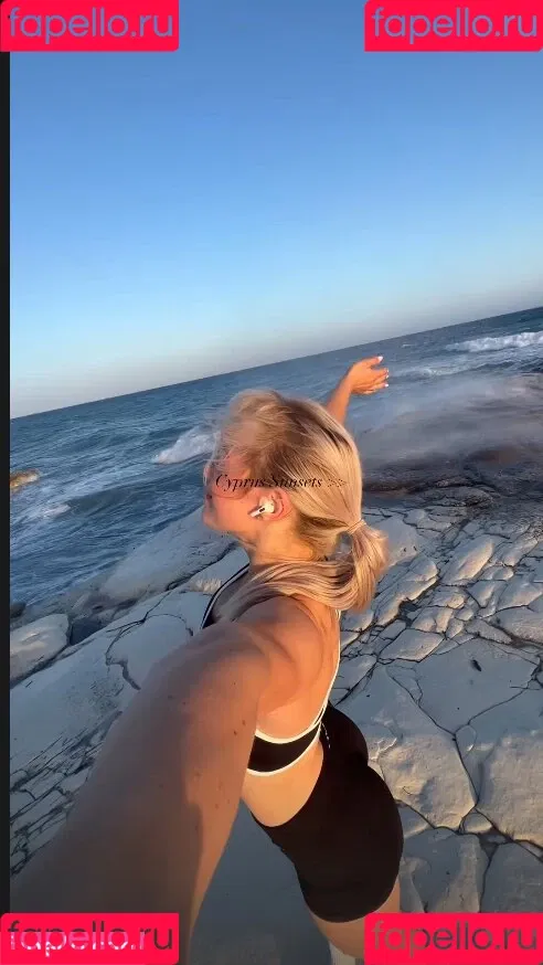 Salome Thürigen Onlyfans Photo Gallery 