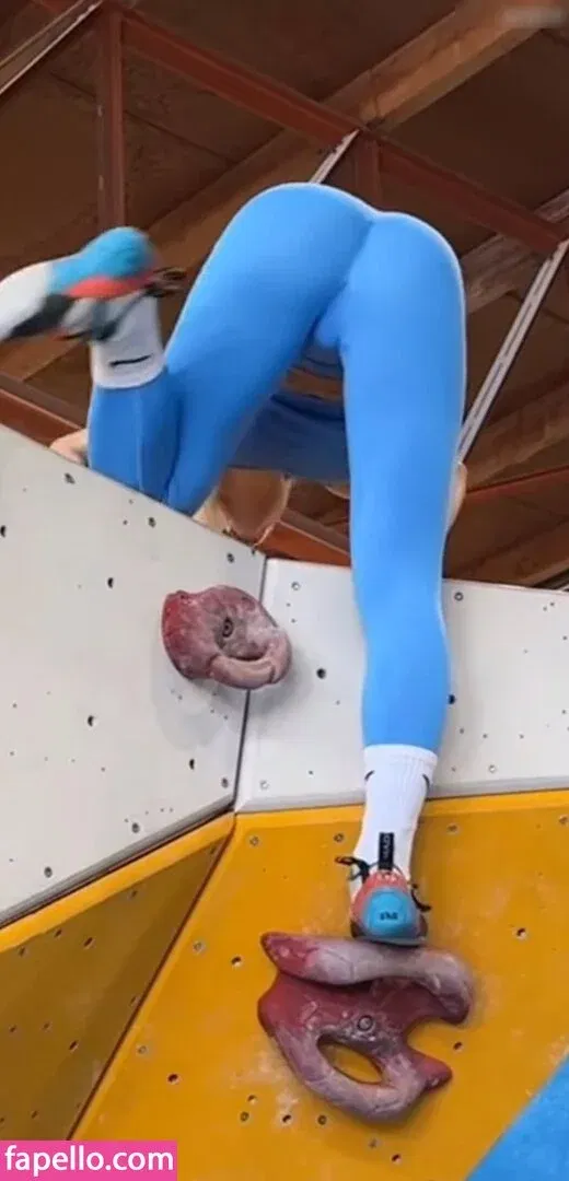 Salome Thürigen Onlyfans Photo Gallery 