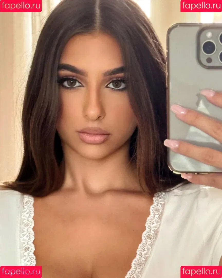 Eva Savagiou Onlyfans Photo Gallery 