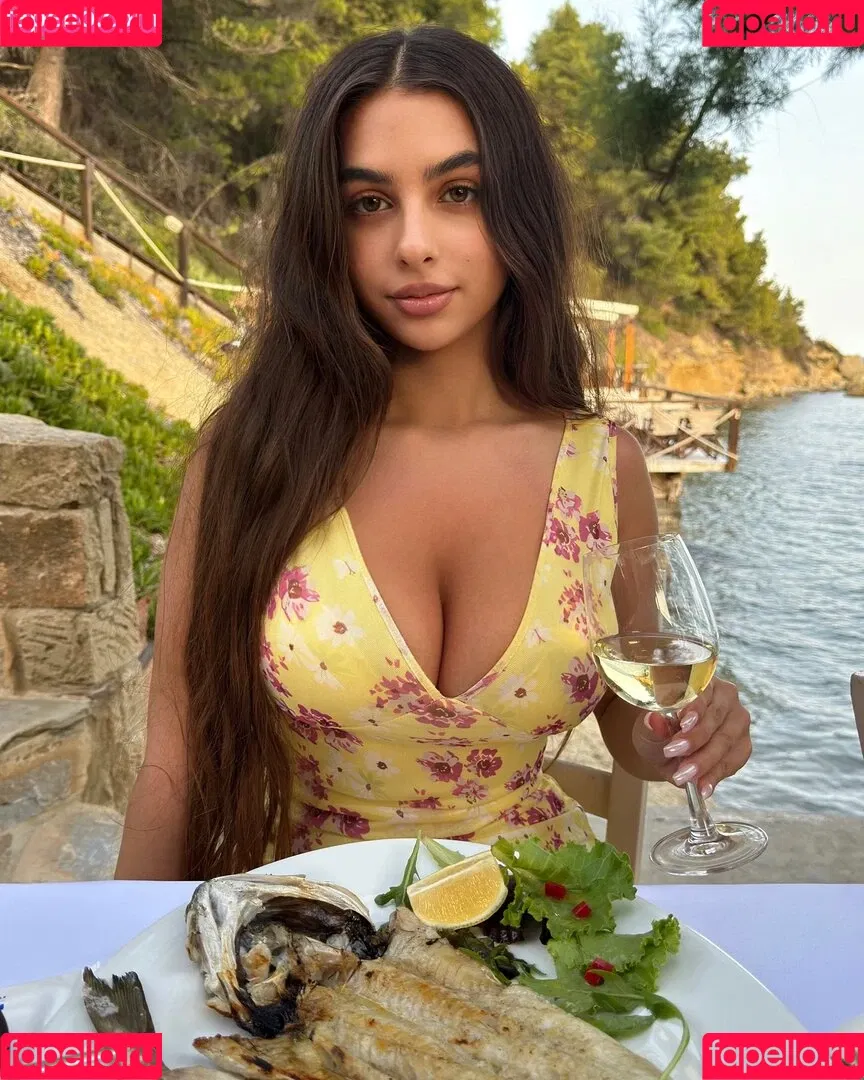 Eva Savagiou Onlyfans Photo Gallery 