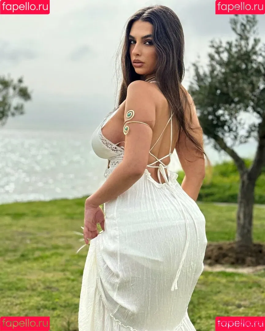 Eva Savagiou Onlyfans Photo Gallery 