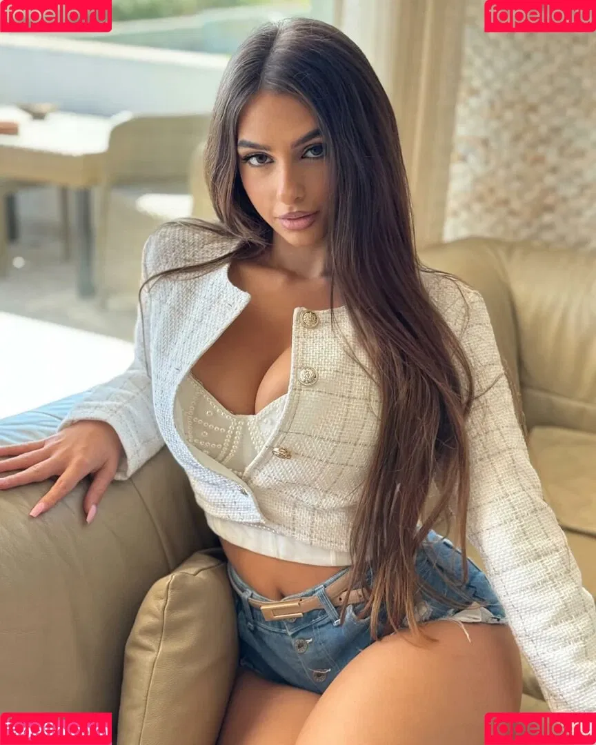 Eva Savagiou Onlyfans Photo Gallery 