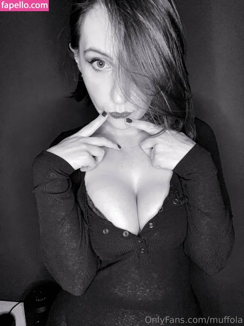 muffola Onlyfans Photo Gallery 