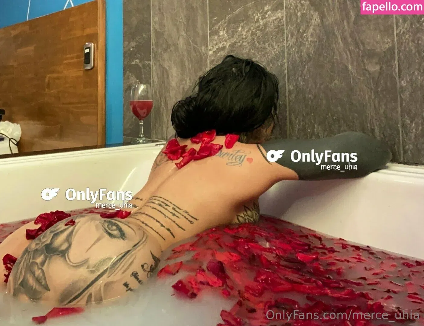 Merce_Uhia Onlyfans Photo Gallery 