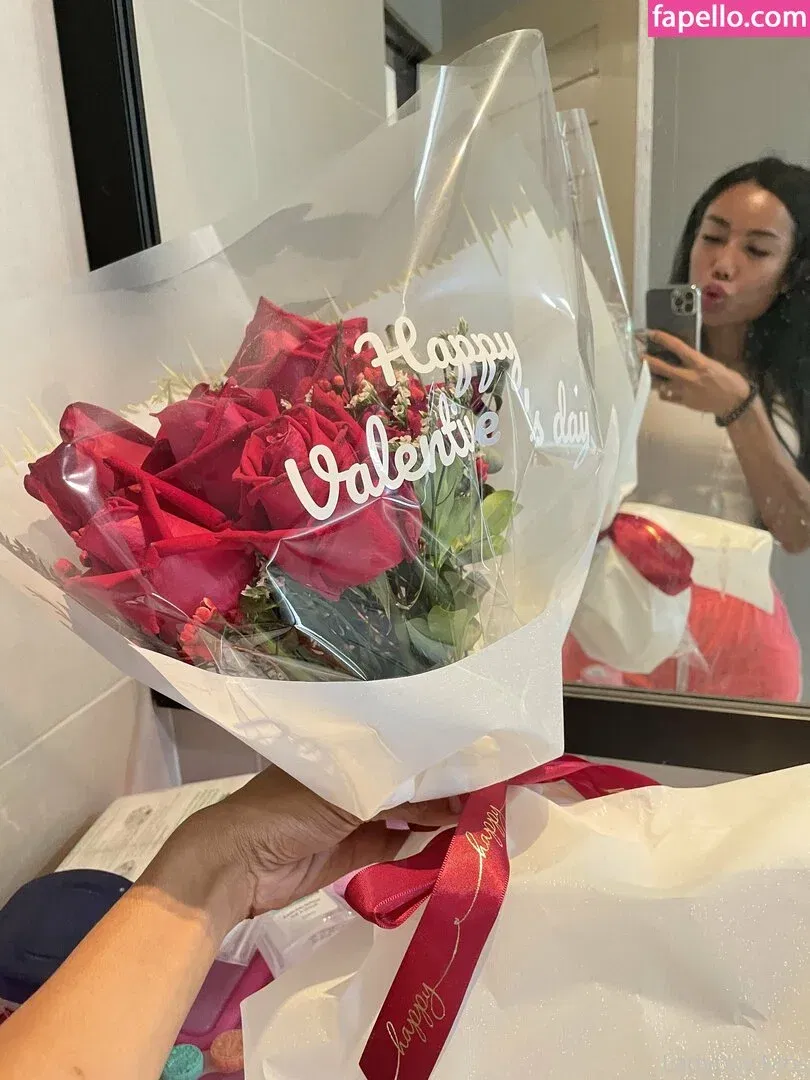 ladyboymos Onlyfans Photo Gallery 