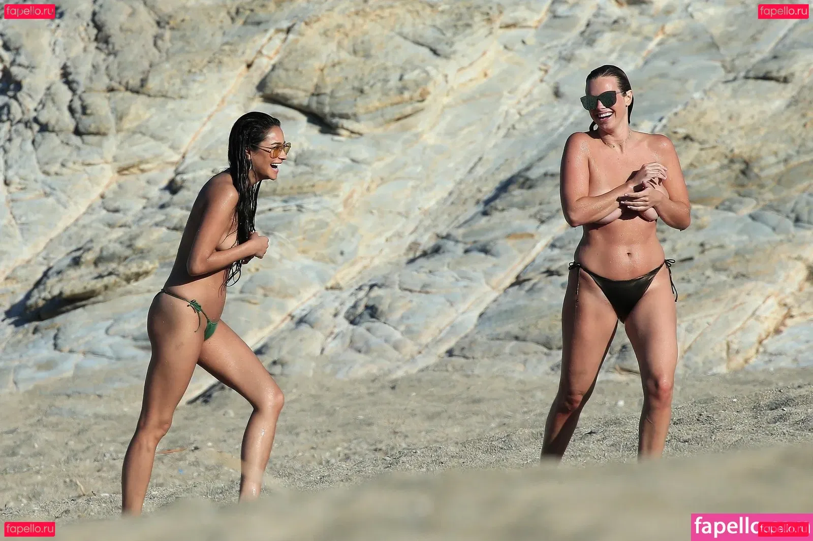 Shay Mitchell Onlyfans Photo Gallery 