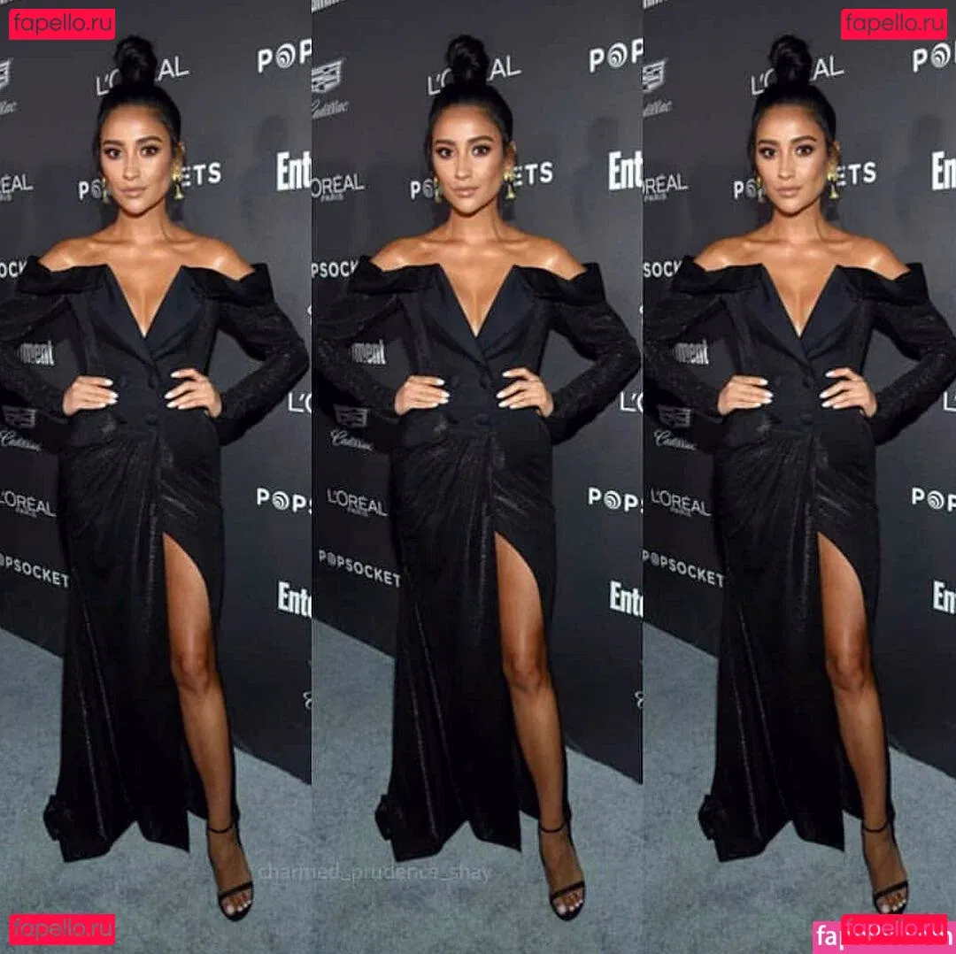 Shay Mitchell Onlyfans Photo Gallery 