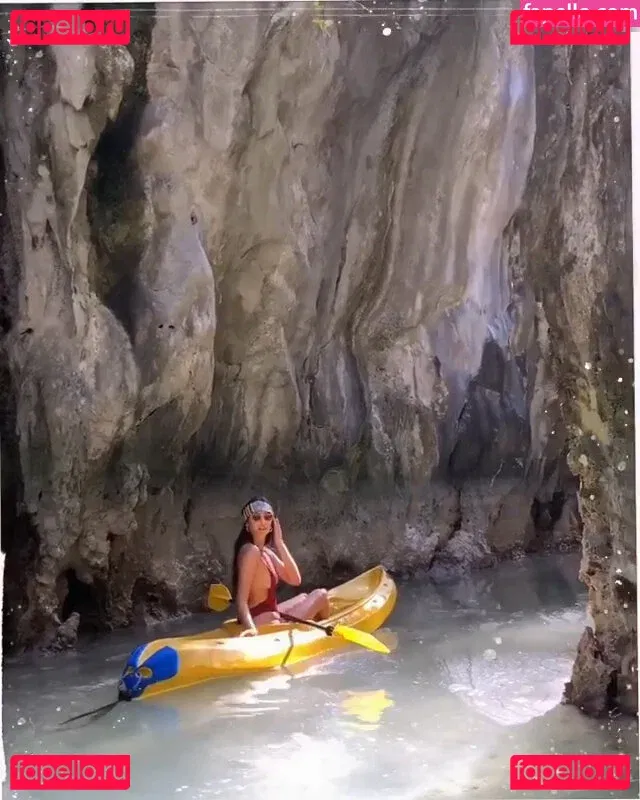 Shay Mitchell Onlyfans Photo Gallery 