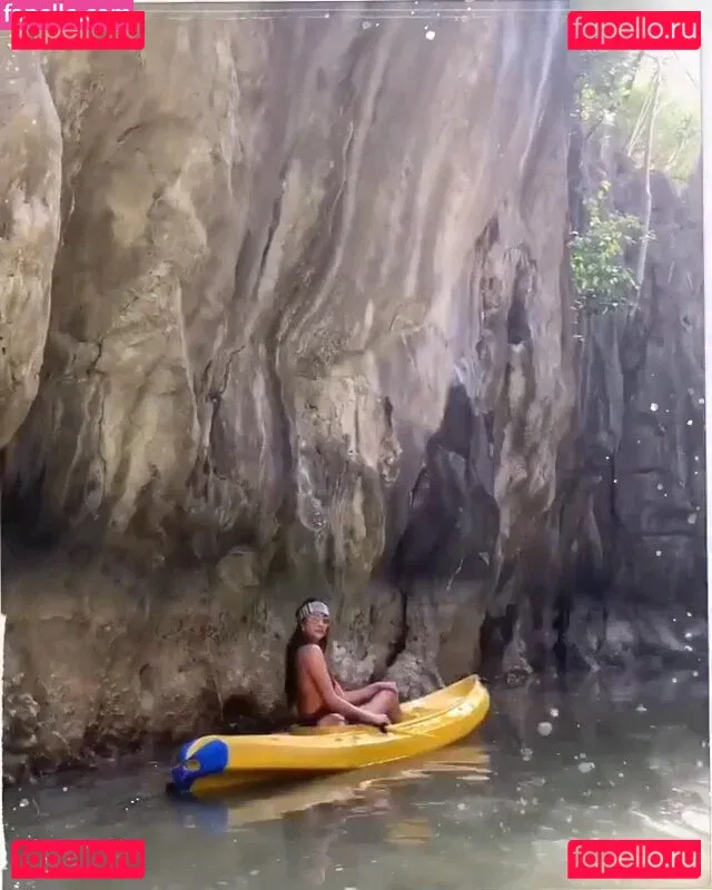 Shay Mitchell Onlyfans Photo Gallery 