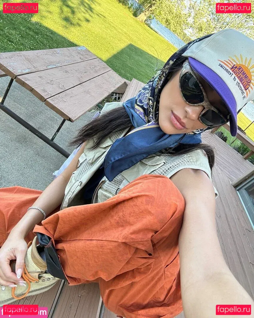 Shay Mitchell Onlyfans Photo Gallery 