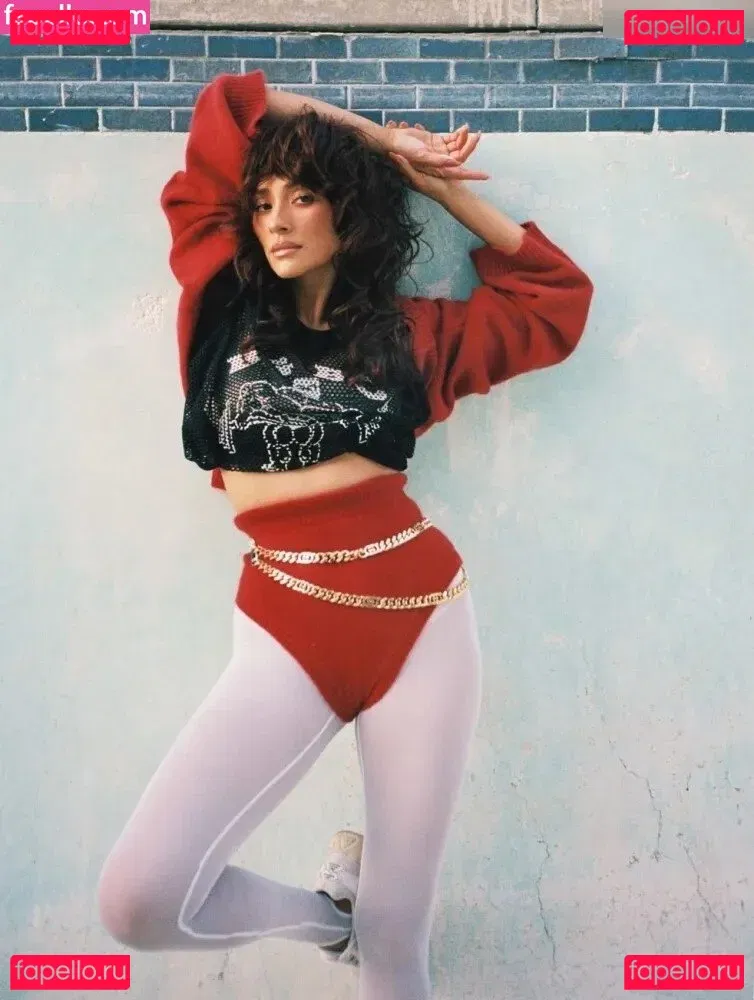 Shay Mitchell Onlyfans Photo Gallery 