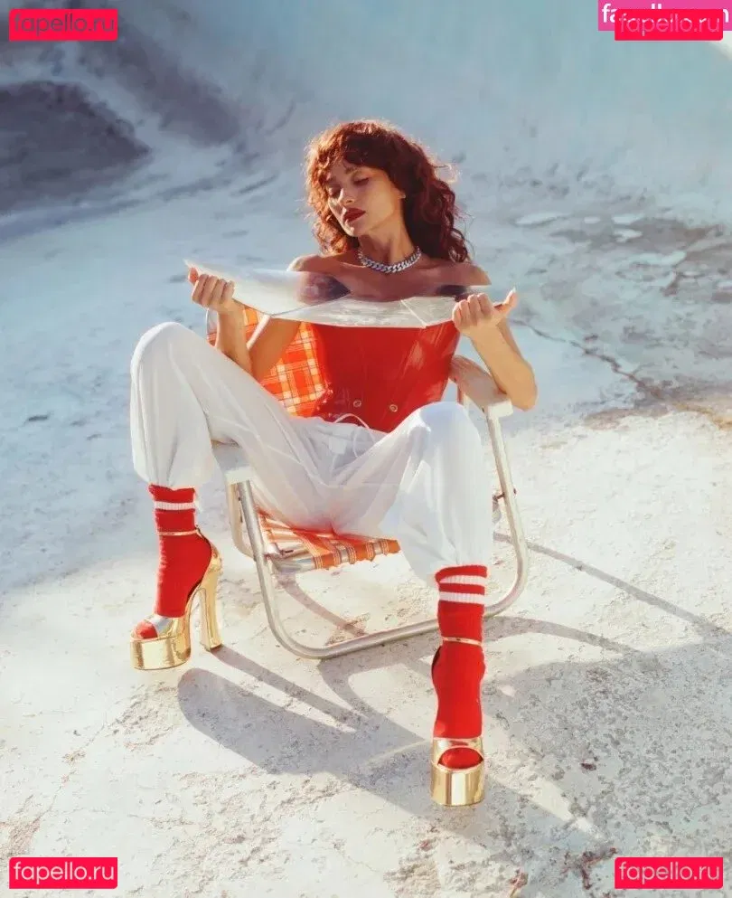 Shay Mitchell Onlyfans Photo Gallery 