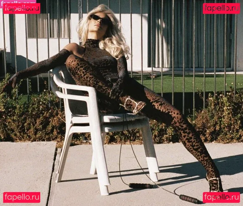 Shay Mitchell Onlyfans Photo Gallery 