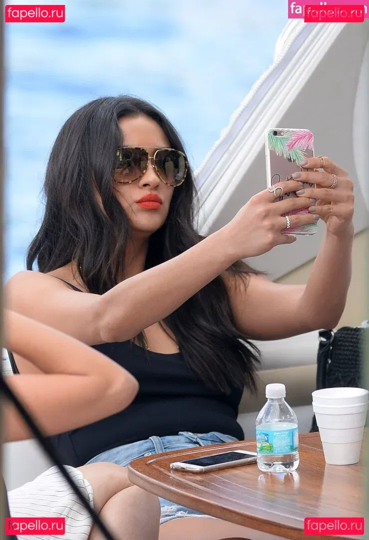 Shay Mitchell Onlyfans Photo Gallery 