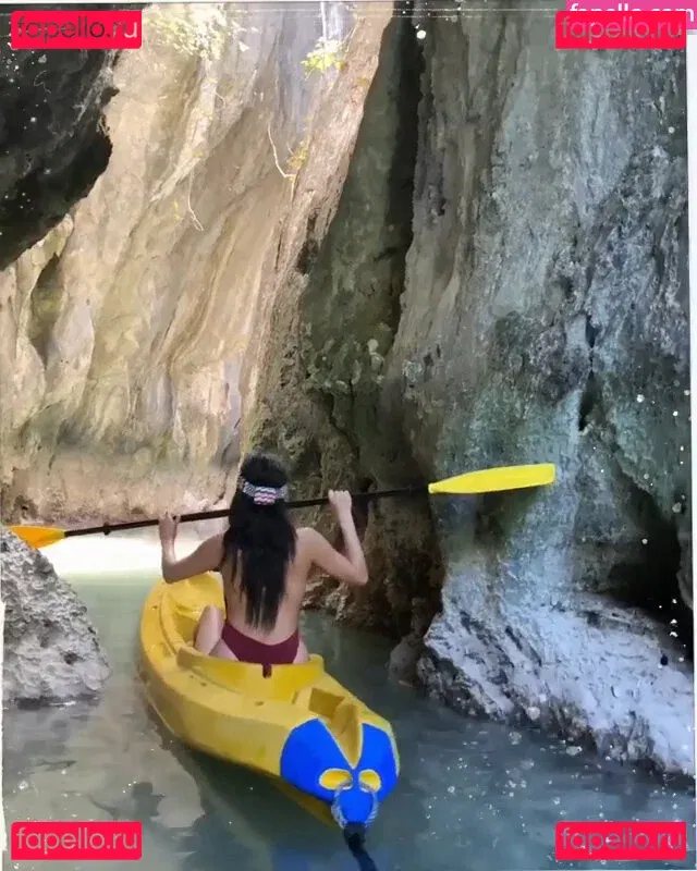 Shay Mitchell Onlyfans Photo Gallery 