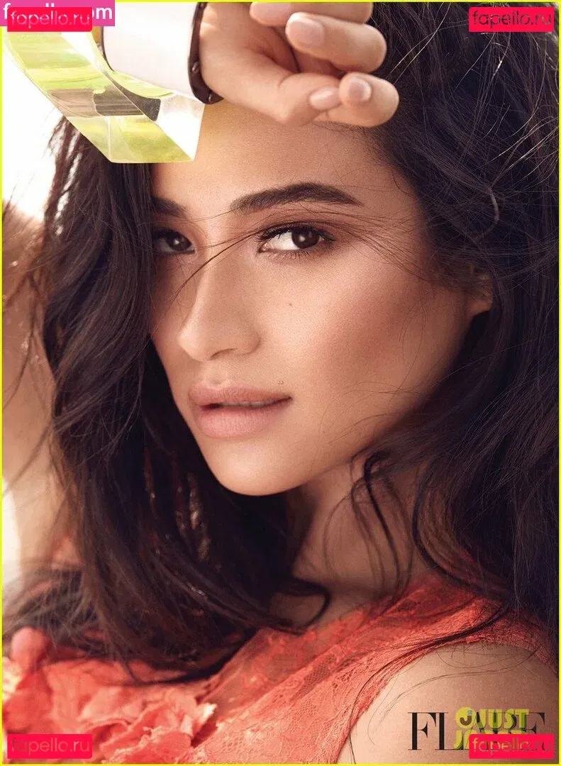 Shay Mitchell Onlyfans Photo Gallery 