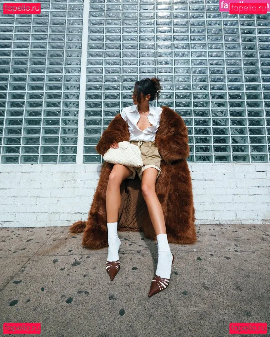 Shay Mitchell Onlyfans Photo Gallery 