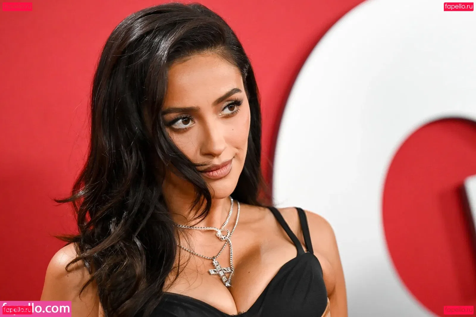 Shay Mitchell Onlyfans Photo Gallery 