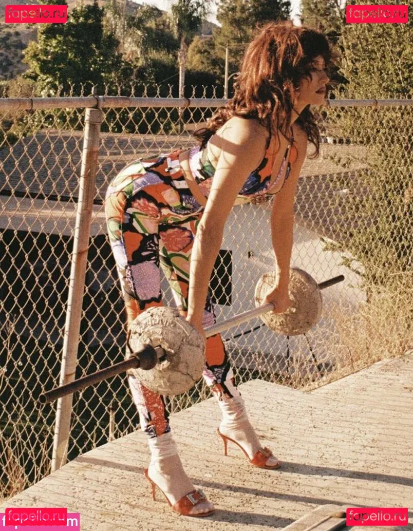 Shay Mitchell Onlyfans Photo Gallery 