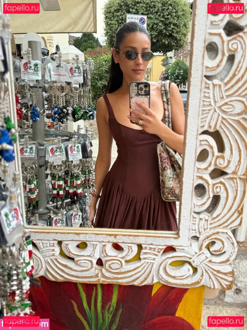 Shay Mitchell Onlyfans Photo Gallery 