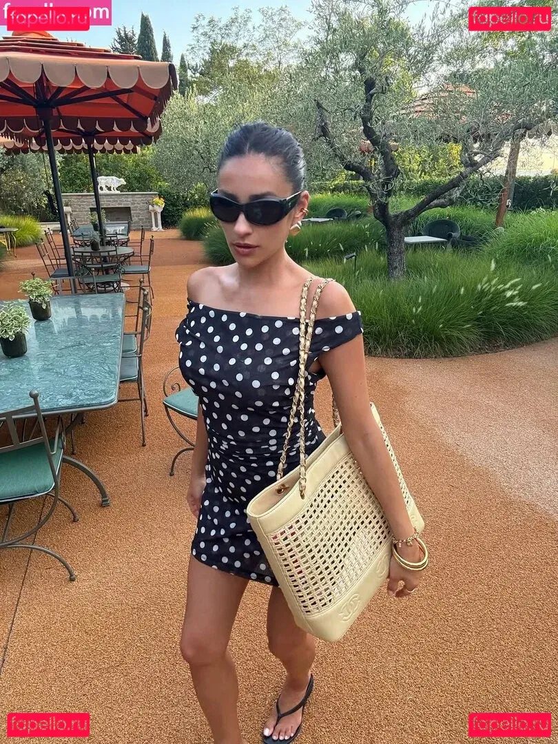 Shay Mitchell Onlyfans Photo Gallery 