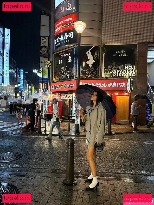 Shay Mitchell Onlyfans Photo Gallery 