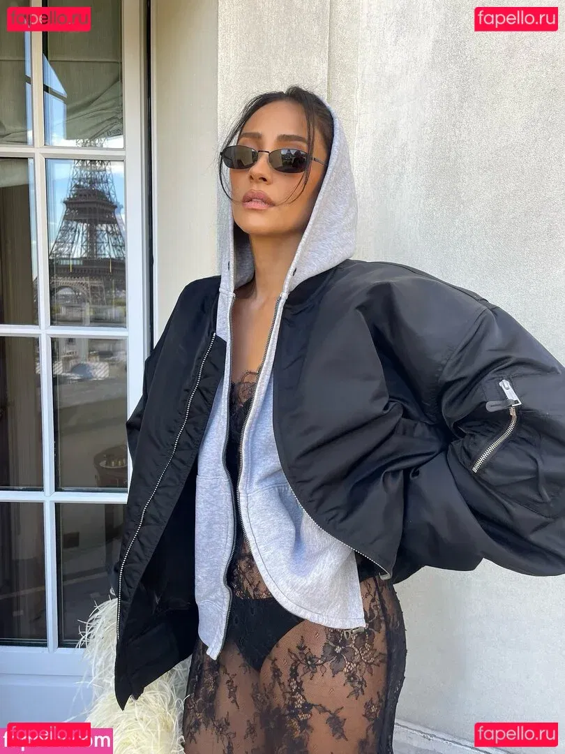 Shay Mitchell Onlyfans Photo Gallery 