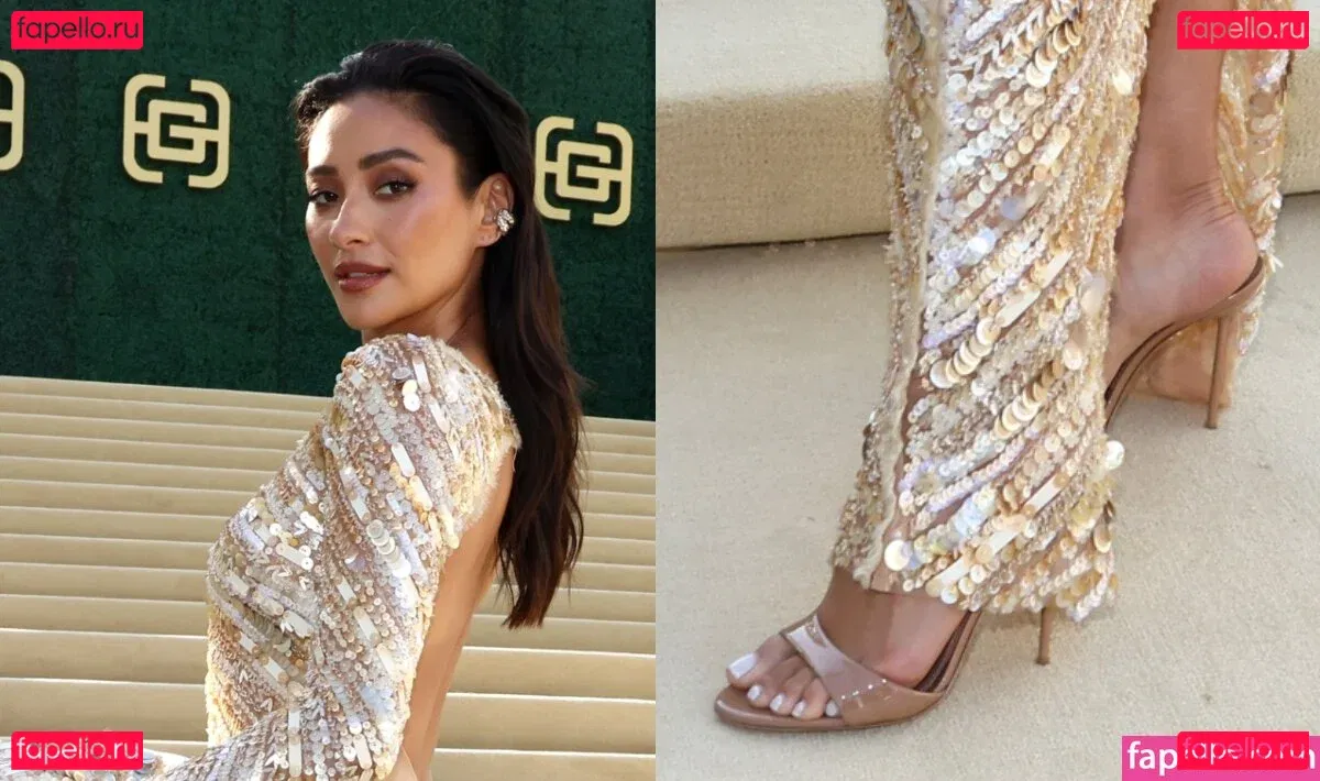 Shay Mitchell Onlyfans Photo Gallery 