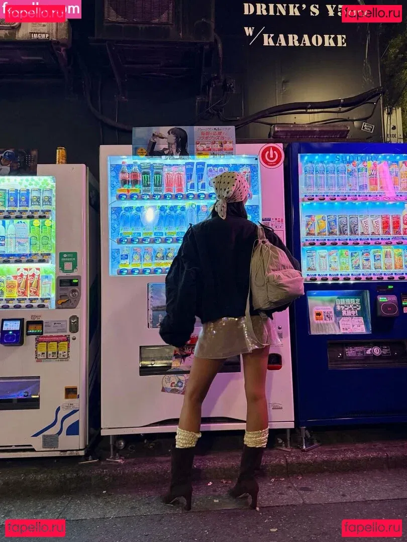 Shay Mitchell Onlyfans Photo Gallery 