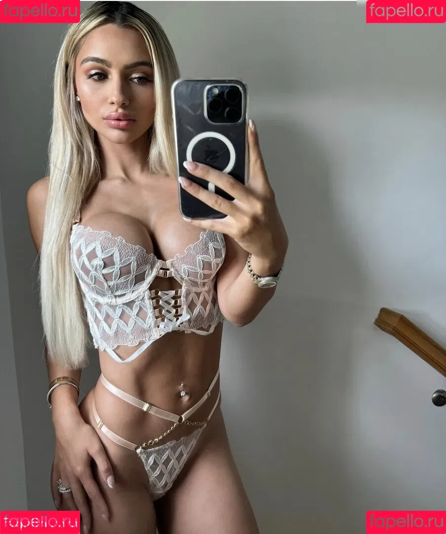 Gianna Wulff Onlyfans Photo Gallery 