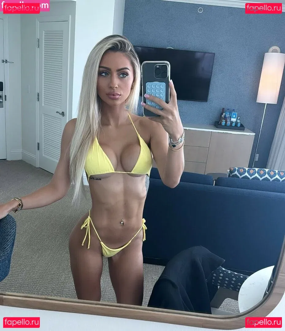 Gianna Wulff Onlyfans Photo Gallery 