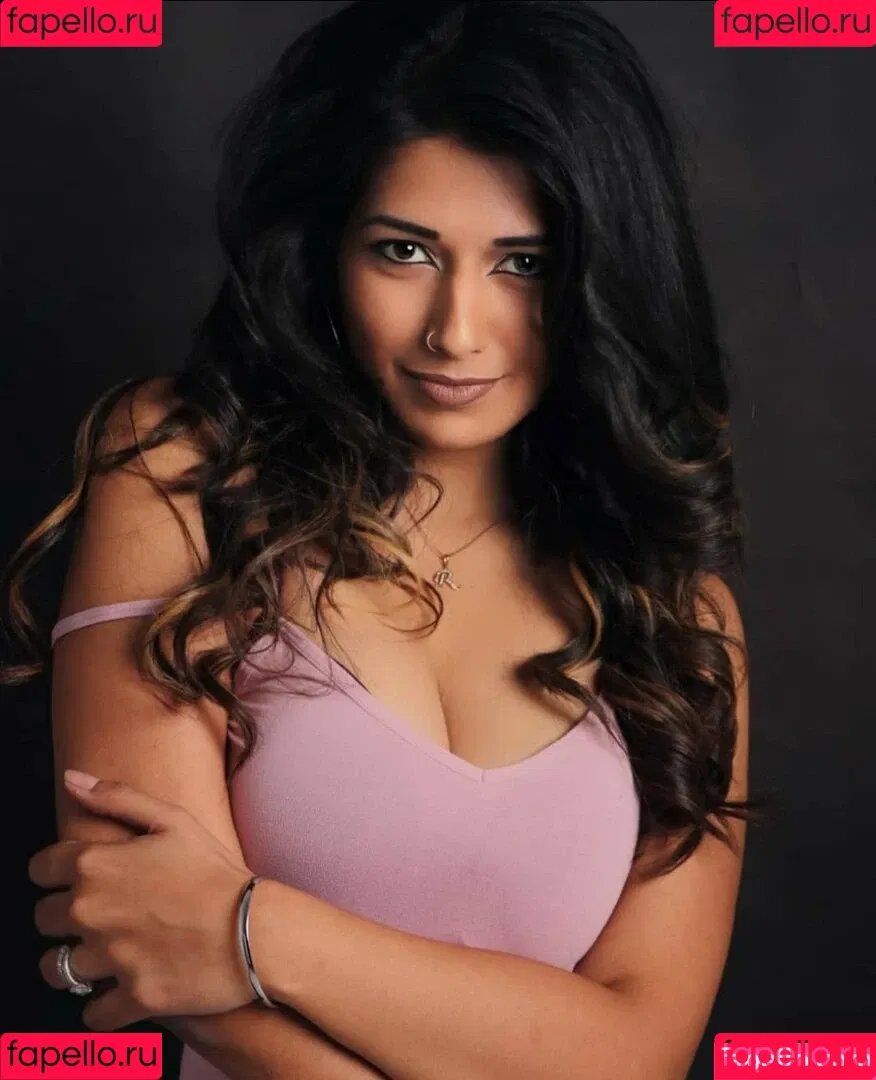 Rasha Kirmani Onlyfans Photo Gallery 