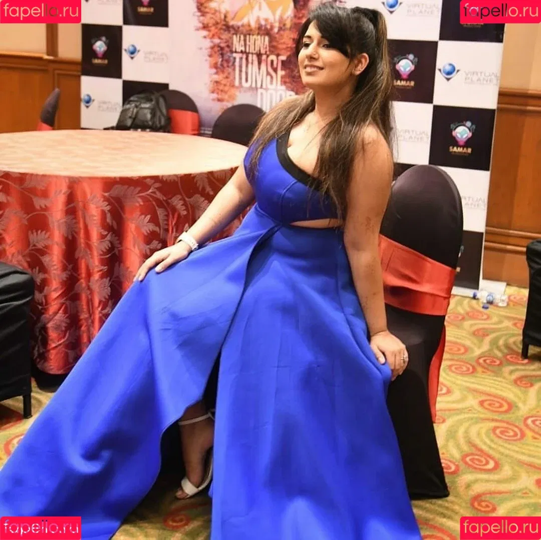 Rasha Kirmani Onlyfans Photo Gallery 