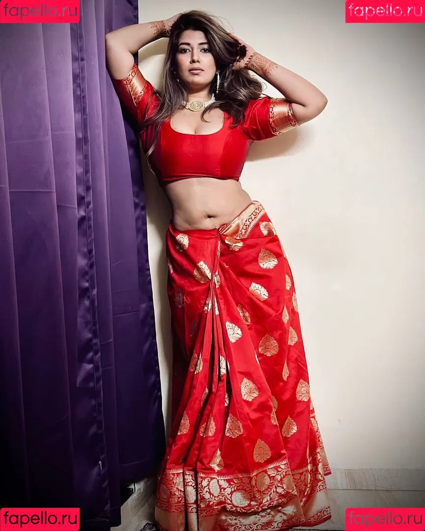 Rasha Kirmani Onlyfans Photo Gallery 