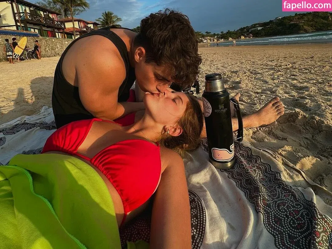 Catu Mercol Onlyfans Photo Gallery 