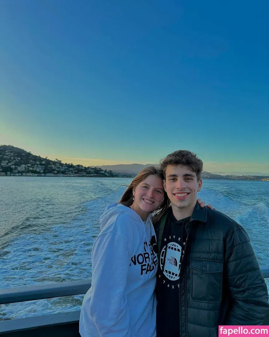 Catu Mercol Onlyfans Photo Gallery 