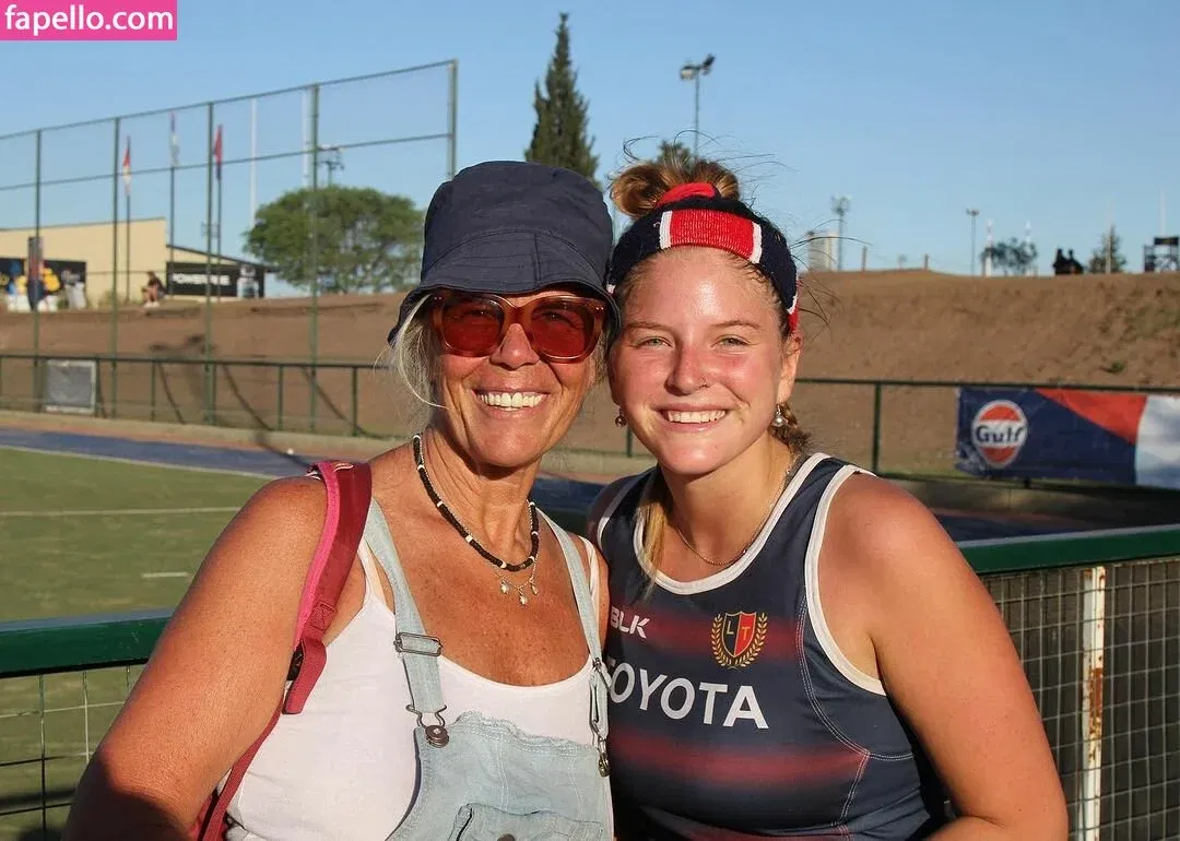 Catu Mercol Onlyfans Photo Gallery 