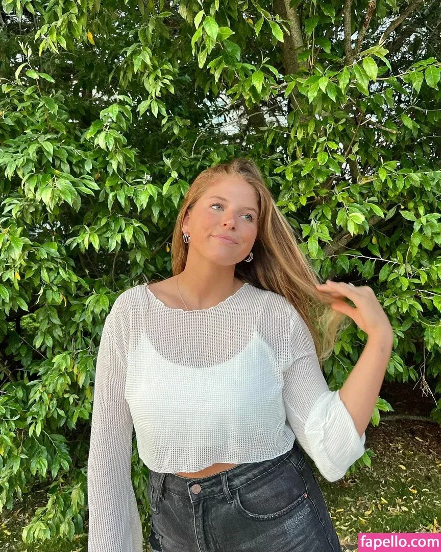 Catu Mercol Onlyfans Photo Gallery 