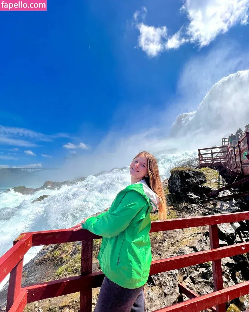 Catu Mercol Onlyfans Photo Gallery 