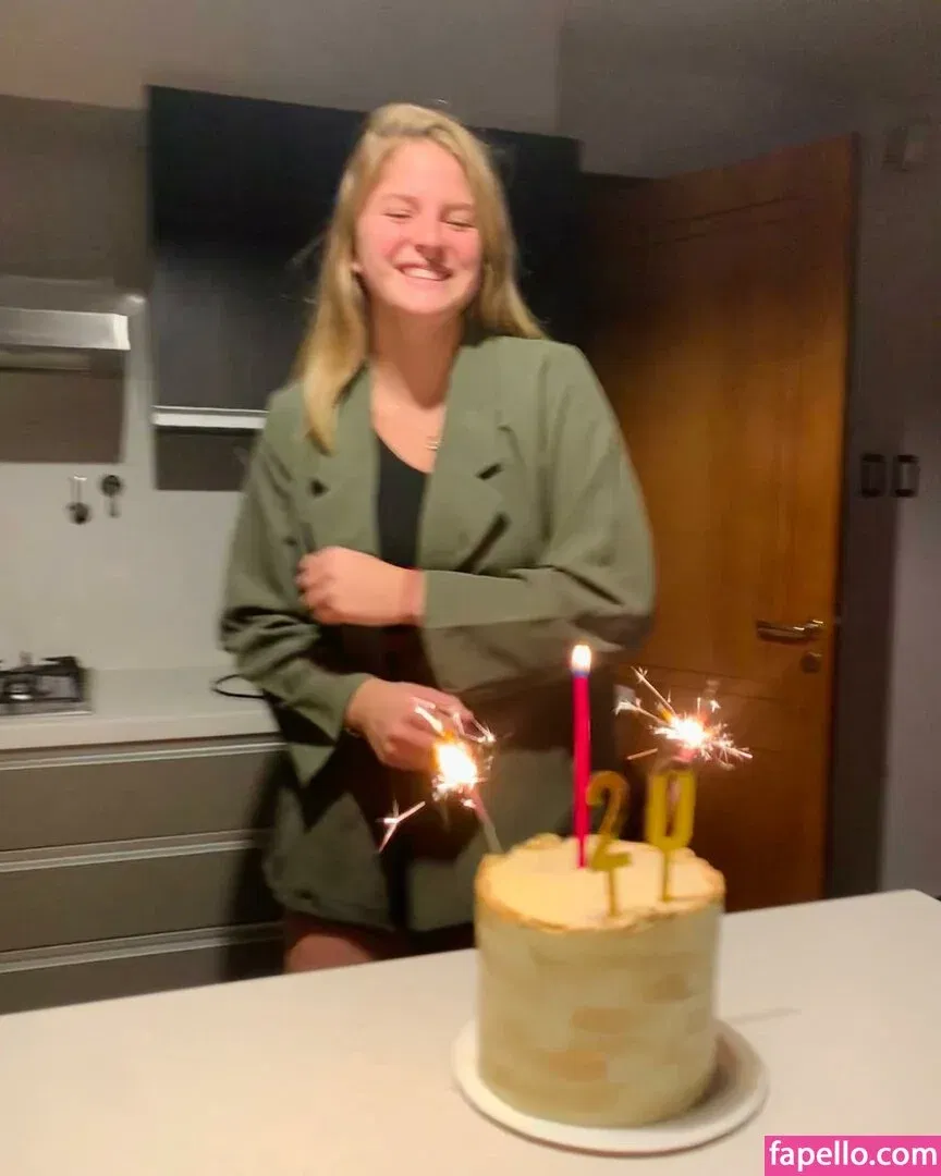 Catu Mercol Onlyfans Photo Gallery 