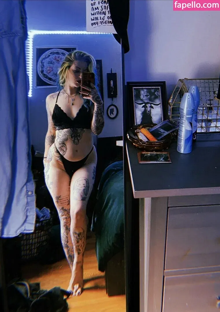 littlesharkkk Onlyfans Photo Gallery 