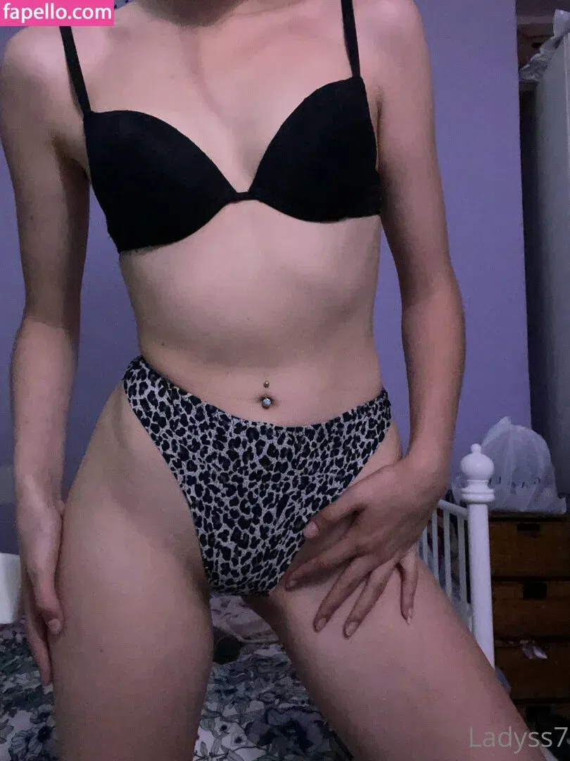 ladyss7 Onlyfans Photo Gallery 