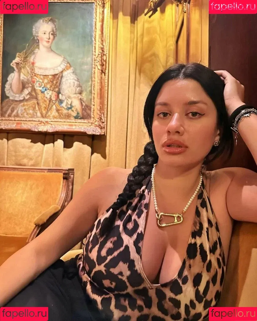 Cynthia Stephane Khalifeh Onlyfans Photo Gallery 