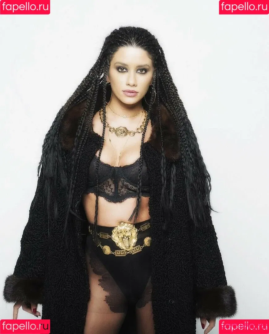 Cynthia Stephane Khalifeh Onlyfans Photo Gallery 