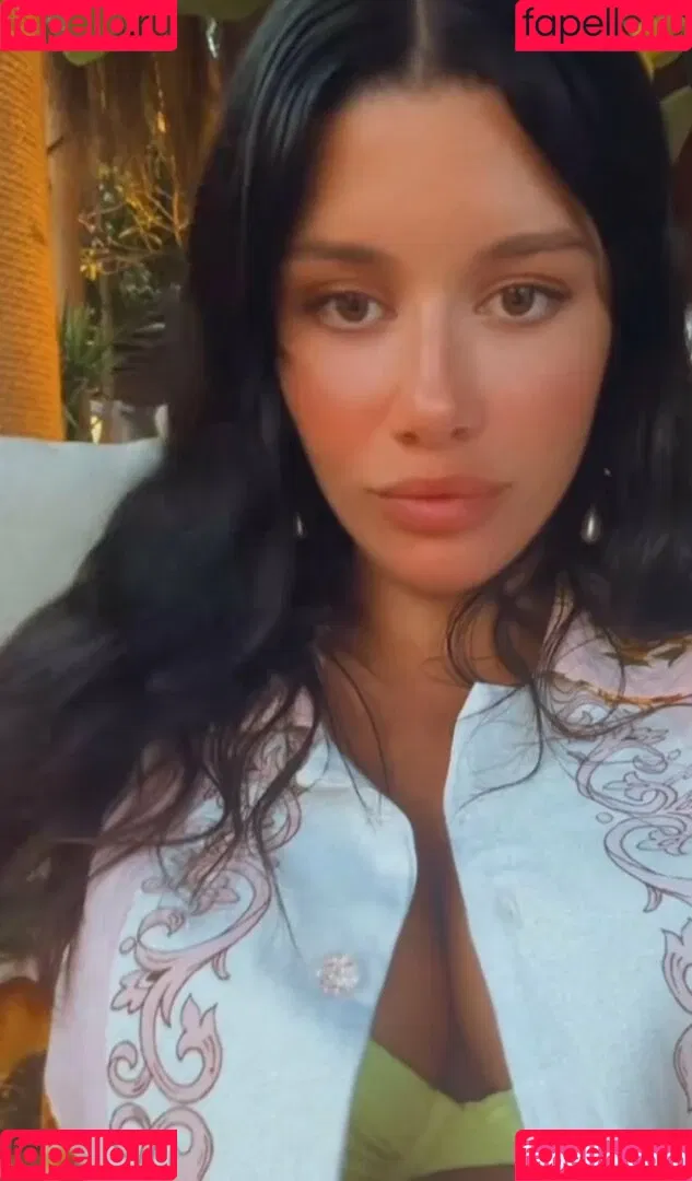 Cynthia Stephane Khalifeh Onlyfans Photo Gallery 
