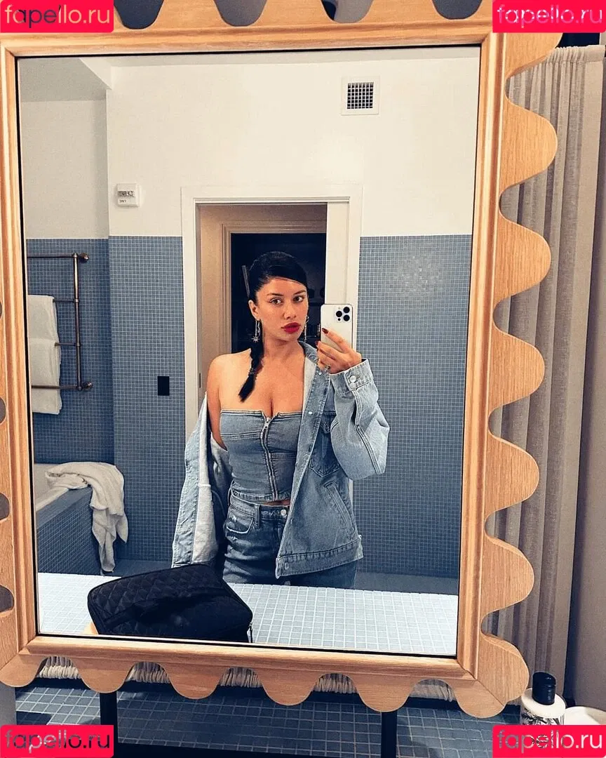 Cynthia Stephane Khalifeh Onlyfans Photo Gallery 