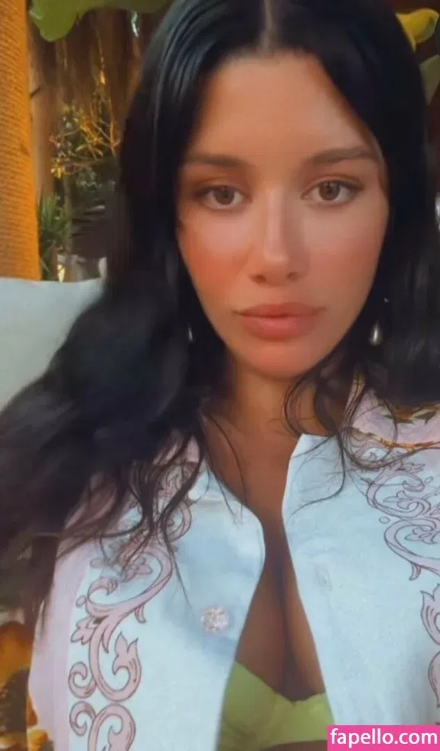 Cynthia Stephane Khalifeh Onlyfans Photo Gallery 