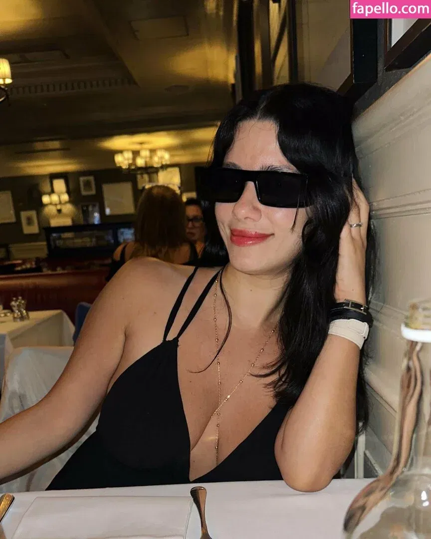 Cynthia Stephane Khalifeh Onlyfans Photo Gallery 