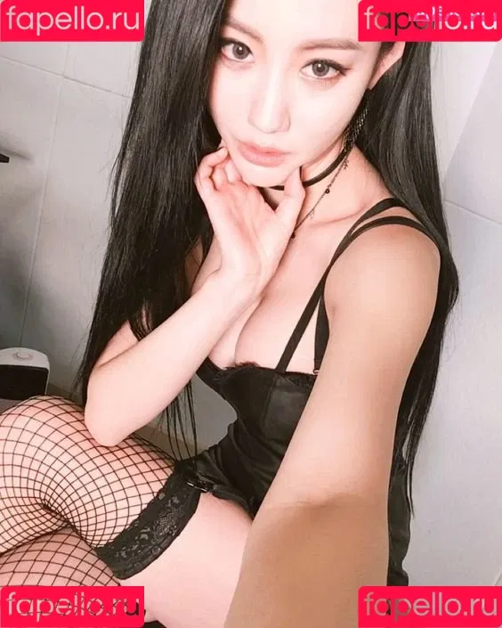 A-Yeon Onlyfans Photo Gallery 